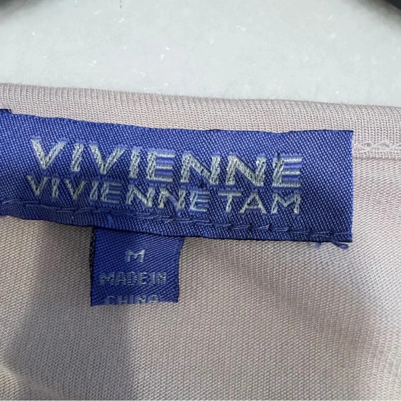 Vivienne Vivienne Tam Women’s Light Taupe Top With Embellished Shoulders Sz M - Picture 3 of 8